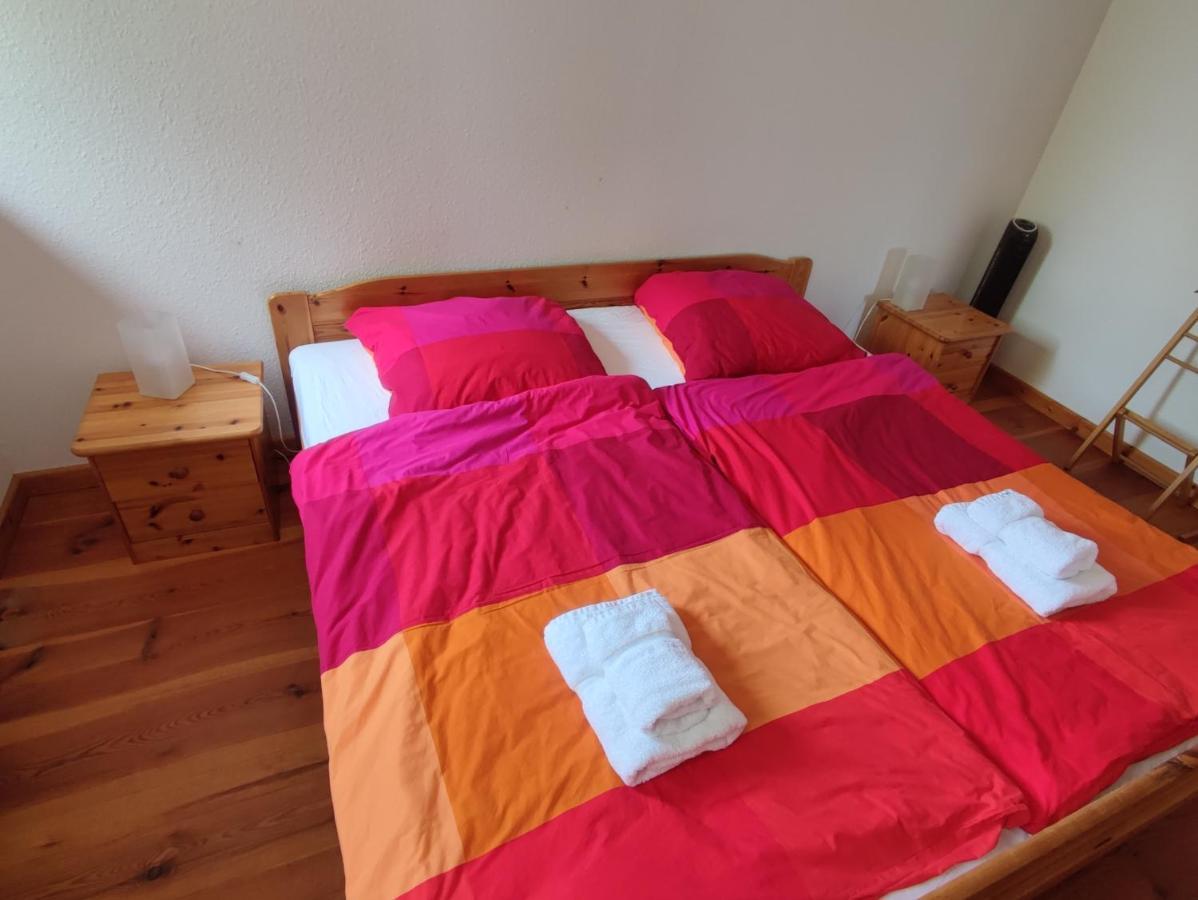 Five Oaks - Rote Wohnung Hohenkirchen  Экстерьер фото